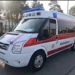 金山区救护车转运/长途跨省市返乡拉回家/危重病人租赁价格收费用
